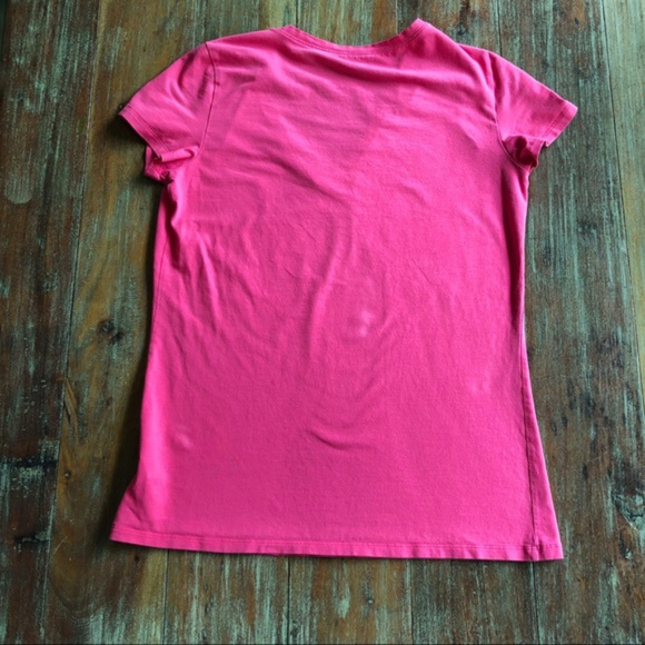 Lilly Pulitzer Michelle Tee Hot Pink V Neck - Picture 6 of 7